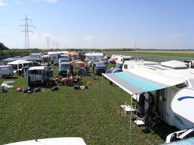 camping2 (78K)
